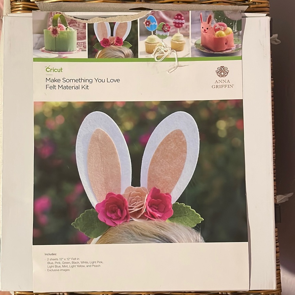 Cricut Anna Griffin bunny headband